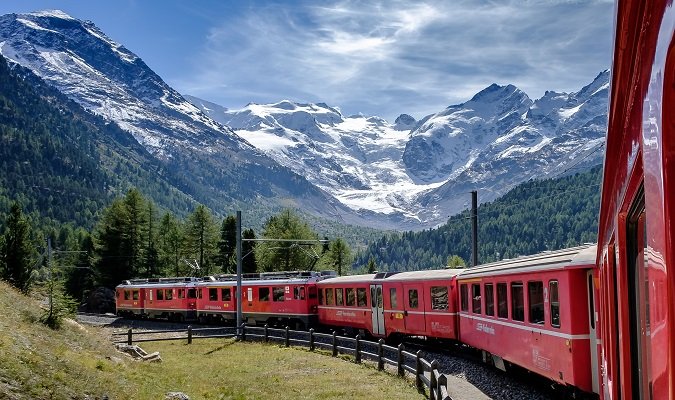 Trem da Suíça para Itália